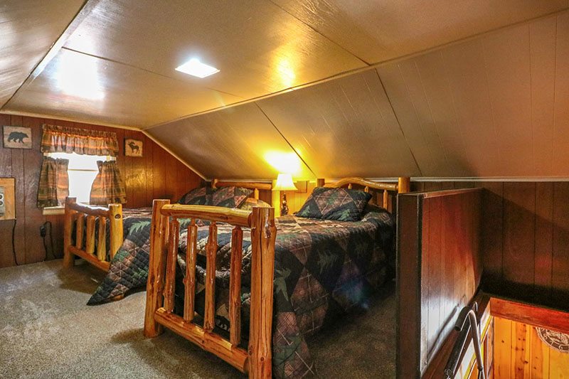 Cabin 1 loft bedroom.