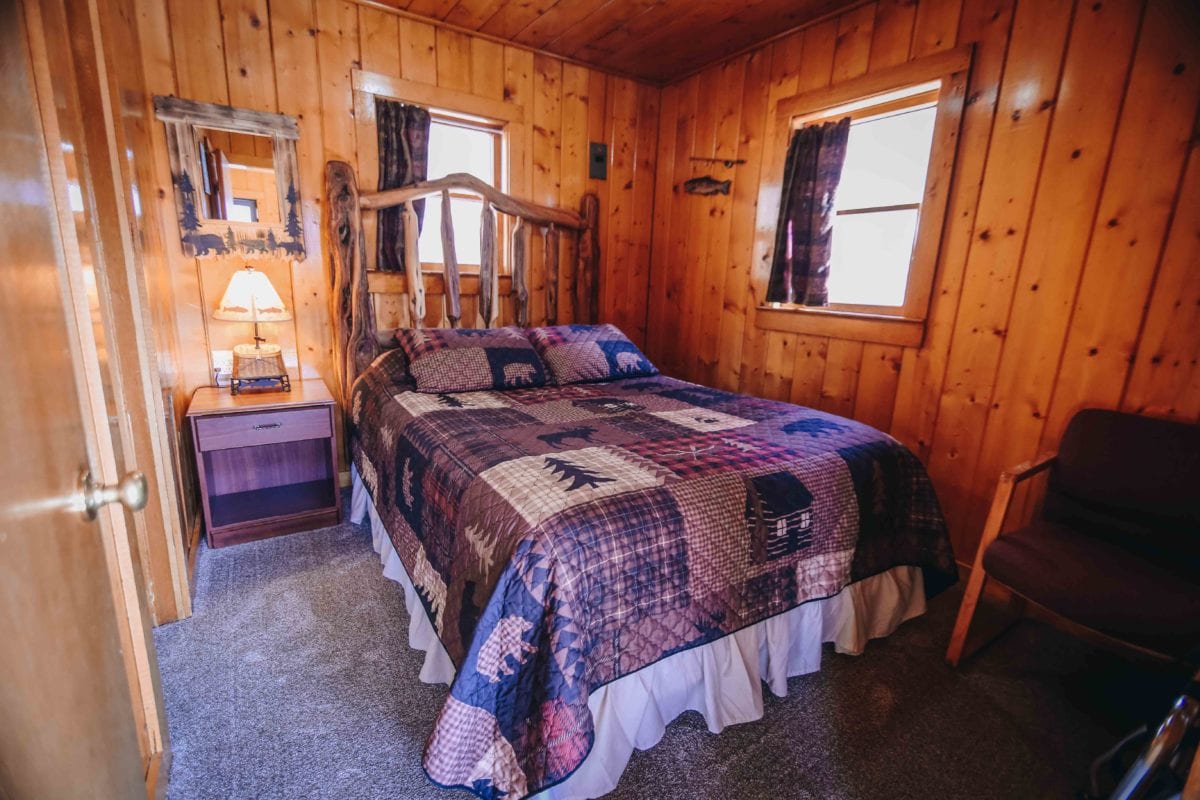 Cabin 20 bedroom.