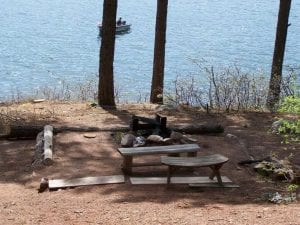 Cabin 33 Lakeside fireplace.