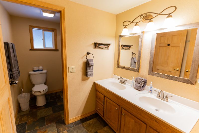Cabin 35 bathroom with twin vanity sinks